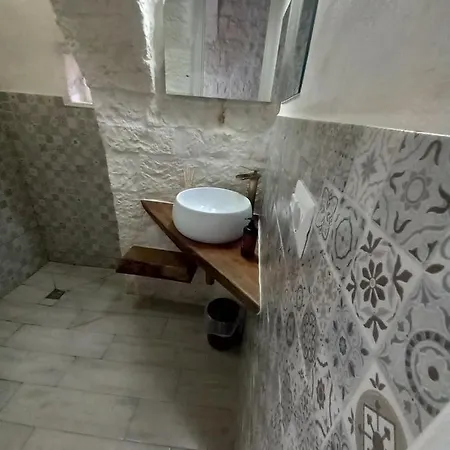 Giaster Bed & Breakfast