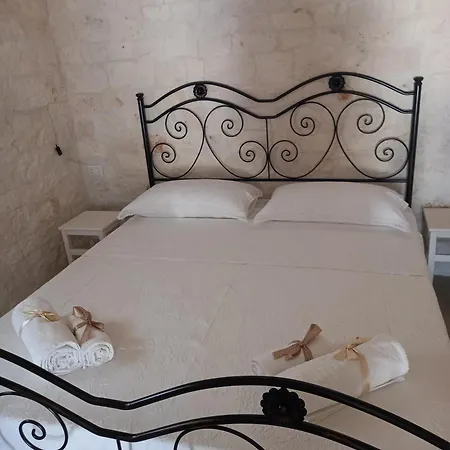 Giaster Bed & Breakfast Locorotondo